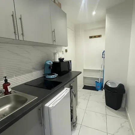 La Petite Halte Du Marechal * Le Havre